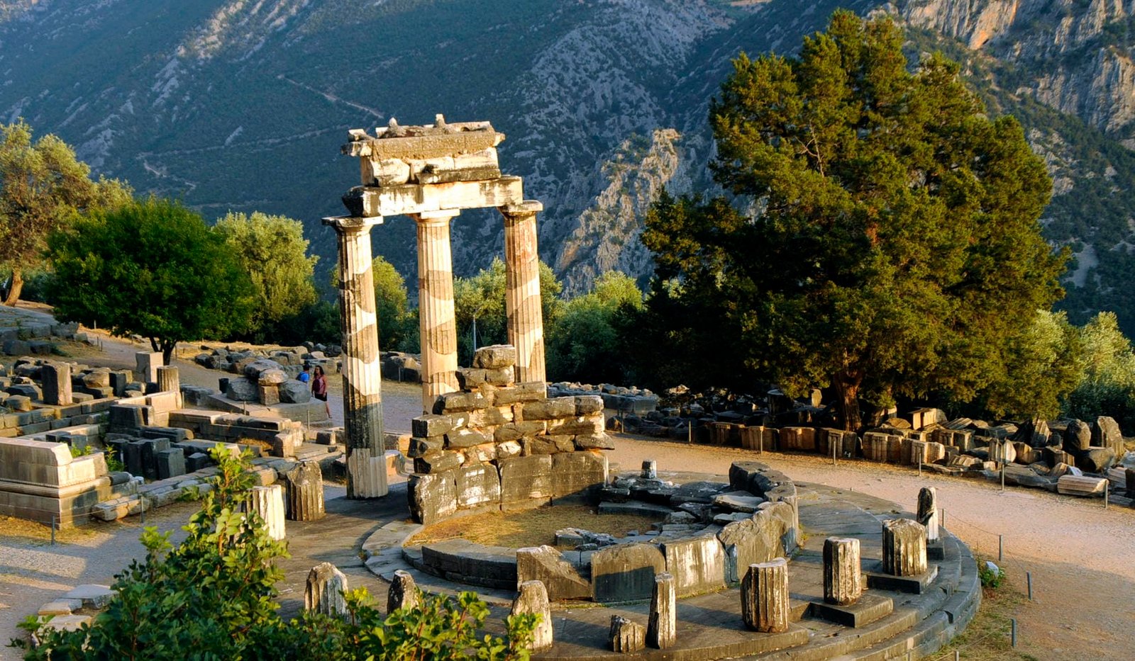 Delphi Athena Tholos
