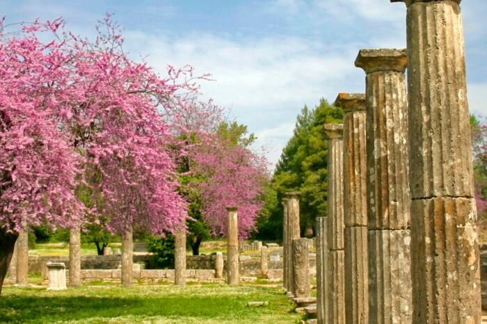 Ancient Olympia/ Ancient Corinth private tour (12h) from Athens/ Nafplio