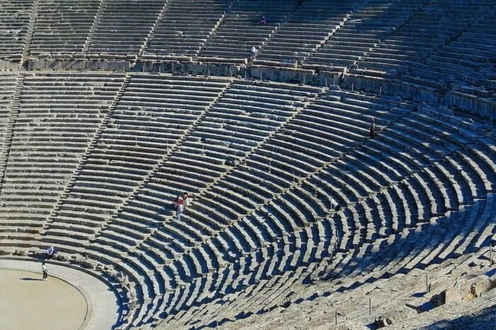 Corinth, Epidaurus, Mycenae private day tour (10h) from Athens or Nafplion